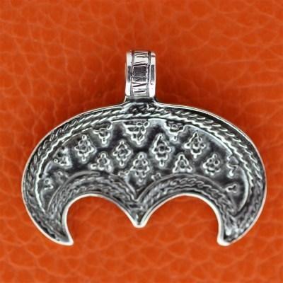 Lunula amulet - sølvvedhæng