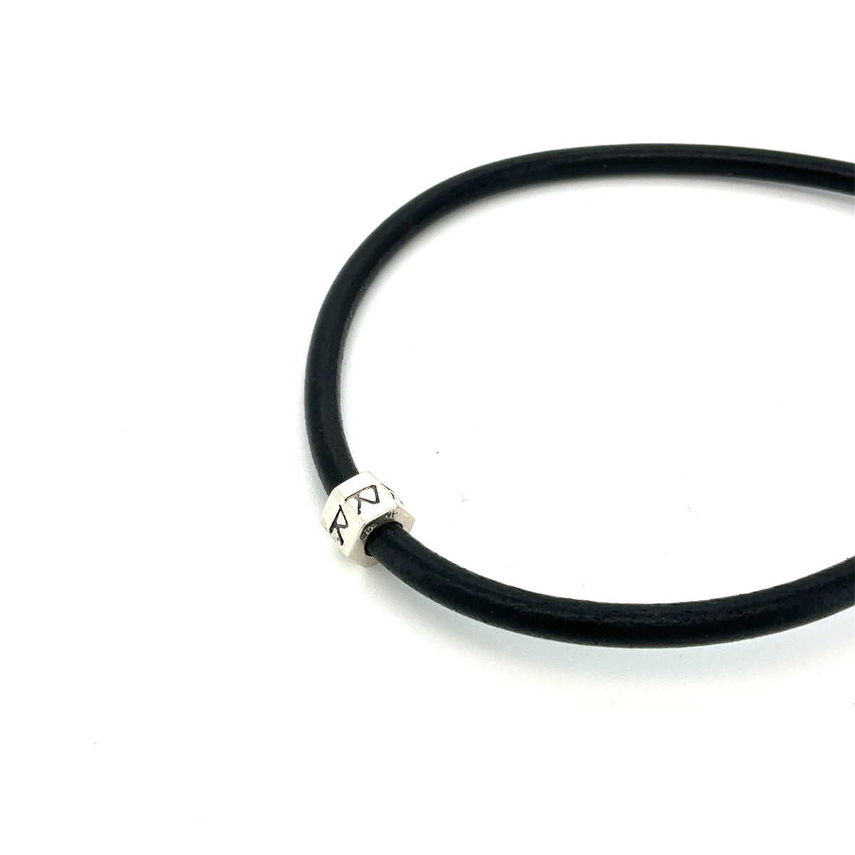 Charm med rune - til halskæde/armbånd