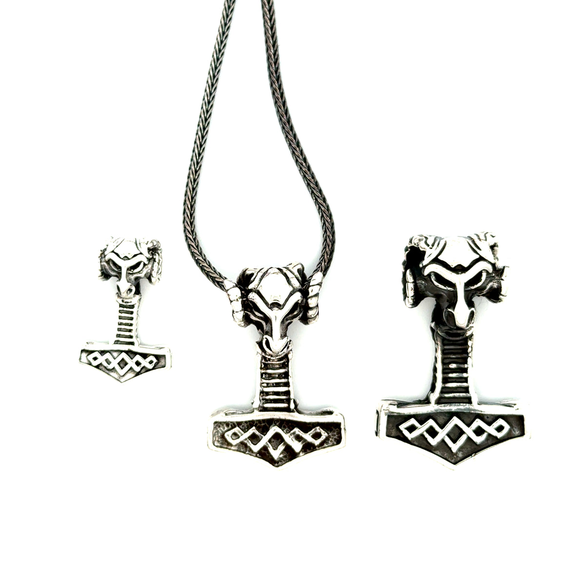 Thors Hammer i sølv med gedebukkehoved - flere størrelser